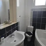 Aristotelis Apartament *