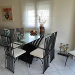 Aristotelis Apartament *