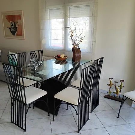 Aristotelis 2nd Floor Apartamento *