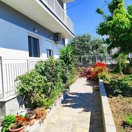 Apartament Aristotelis 2nd Floor *